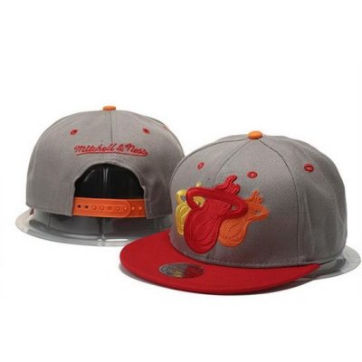 Miami Heat Snapback Cap 24E23